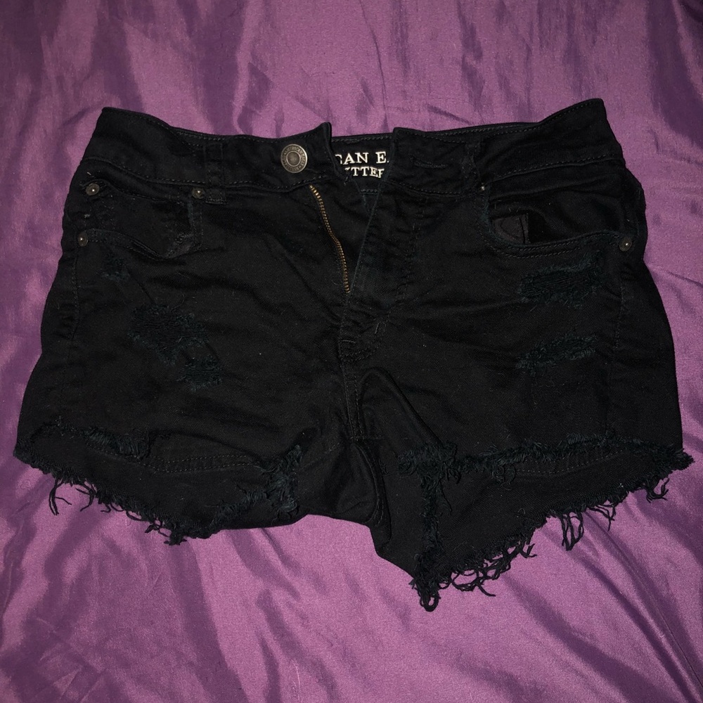 American Eagle distressed high waisted shorts